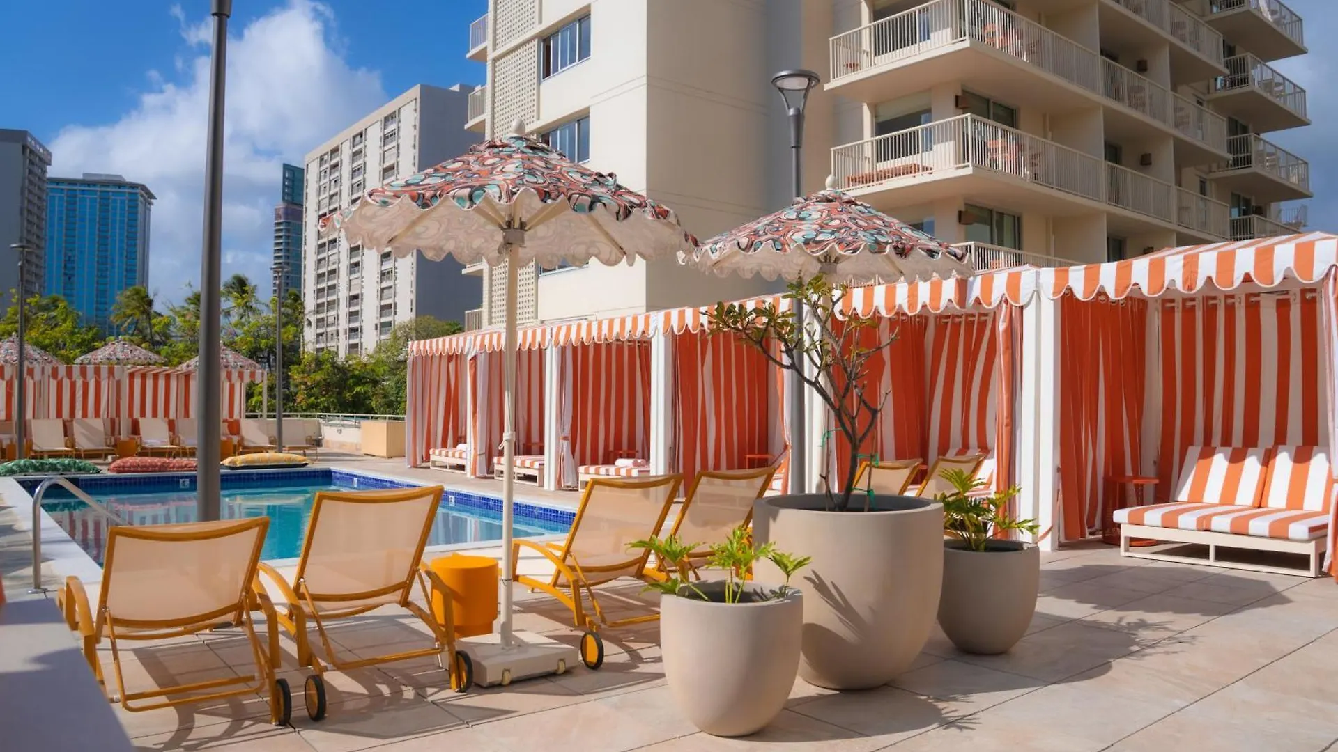 Romer Waikiki At The Ambassador Honolulu Hotell