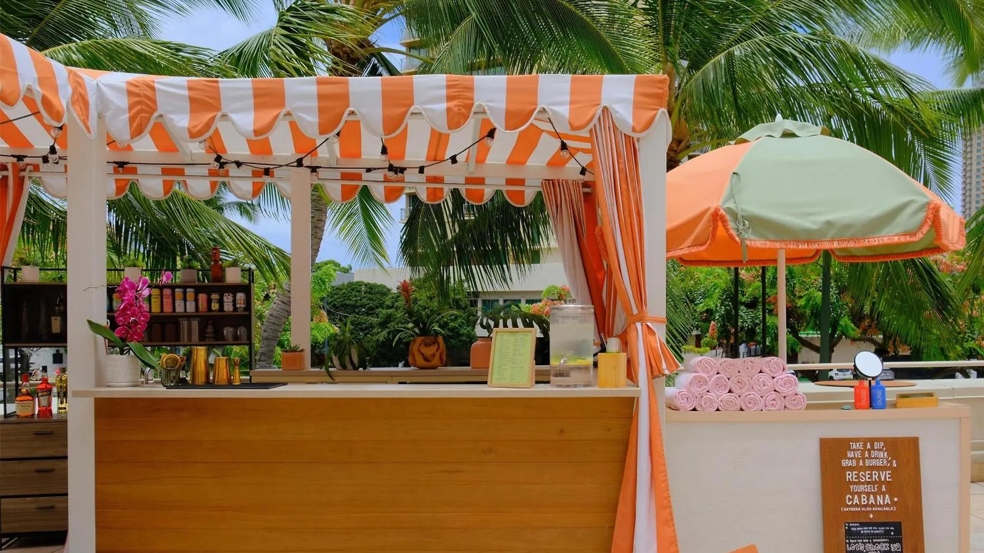 Romer Waikiki At The Ambassador Honolulu