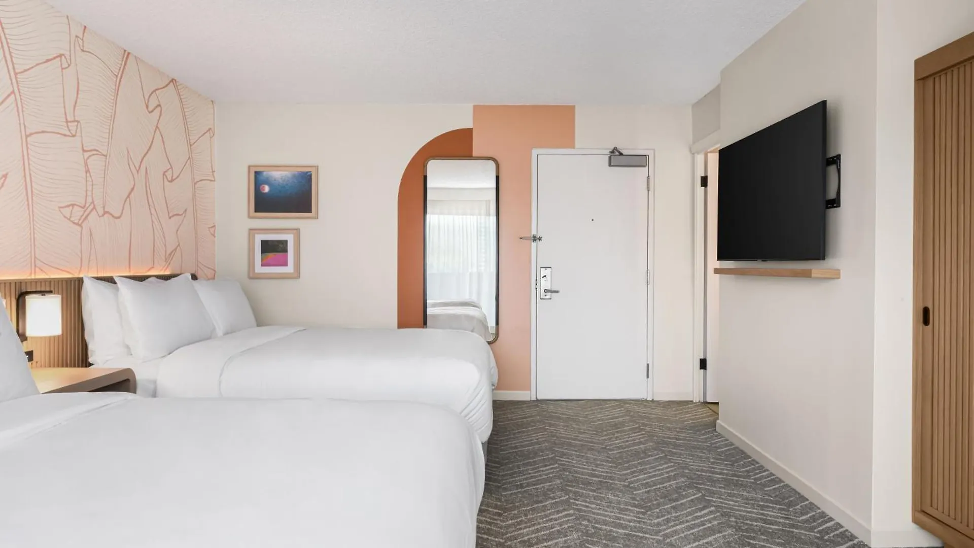 Romer Waikiki At The Ambassador Honolulu 4*,  United States