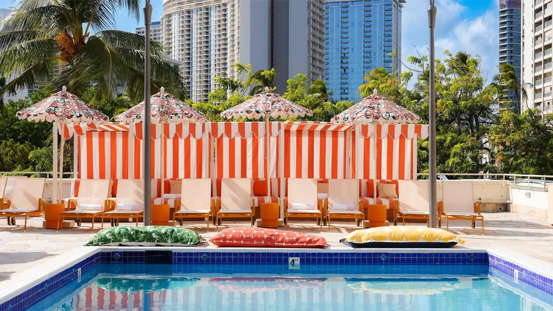 Romer Waikiki At The Ambassador Honolulu 4*,
